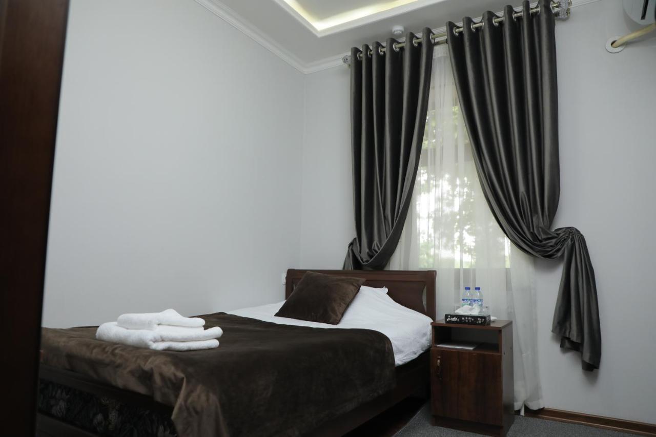 Hotel Brick House Samarkand Esterno foto